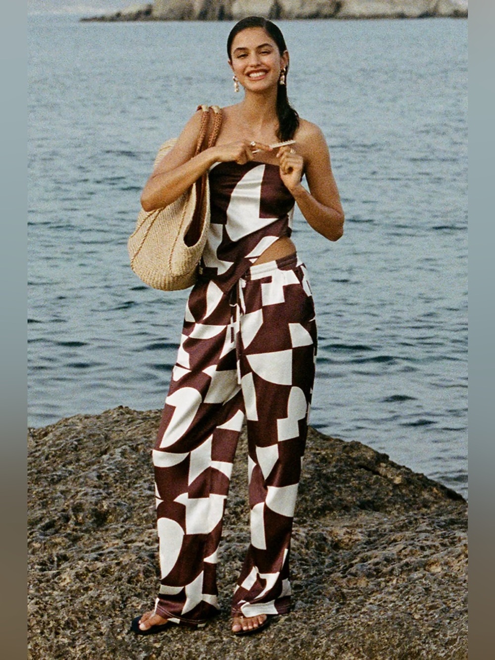 4th and Reckless Bradie satin pant and scarf top set size small NWT